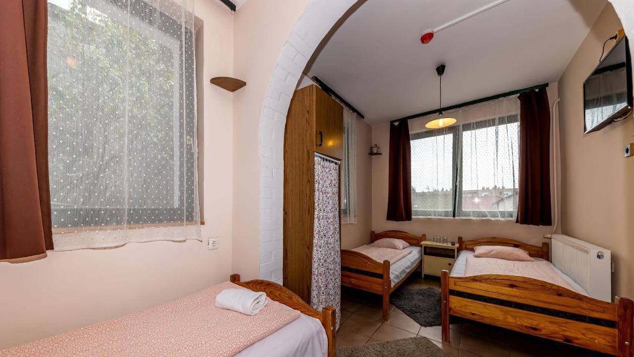 Bed and Breakfast Csillagtura Panzio Еґер Екстер'єр фото